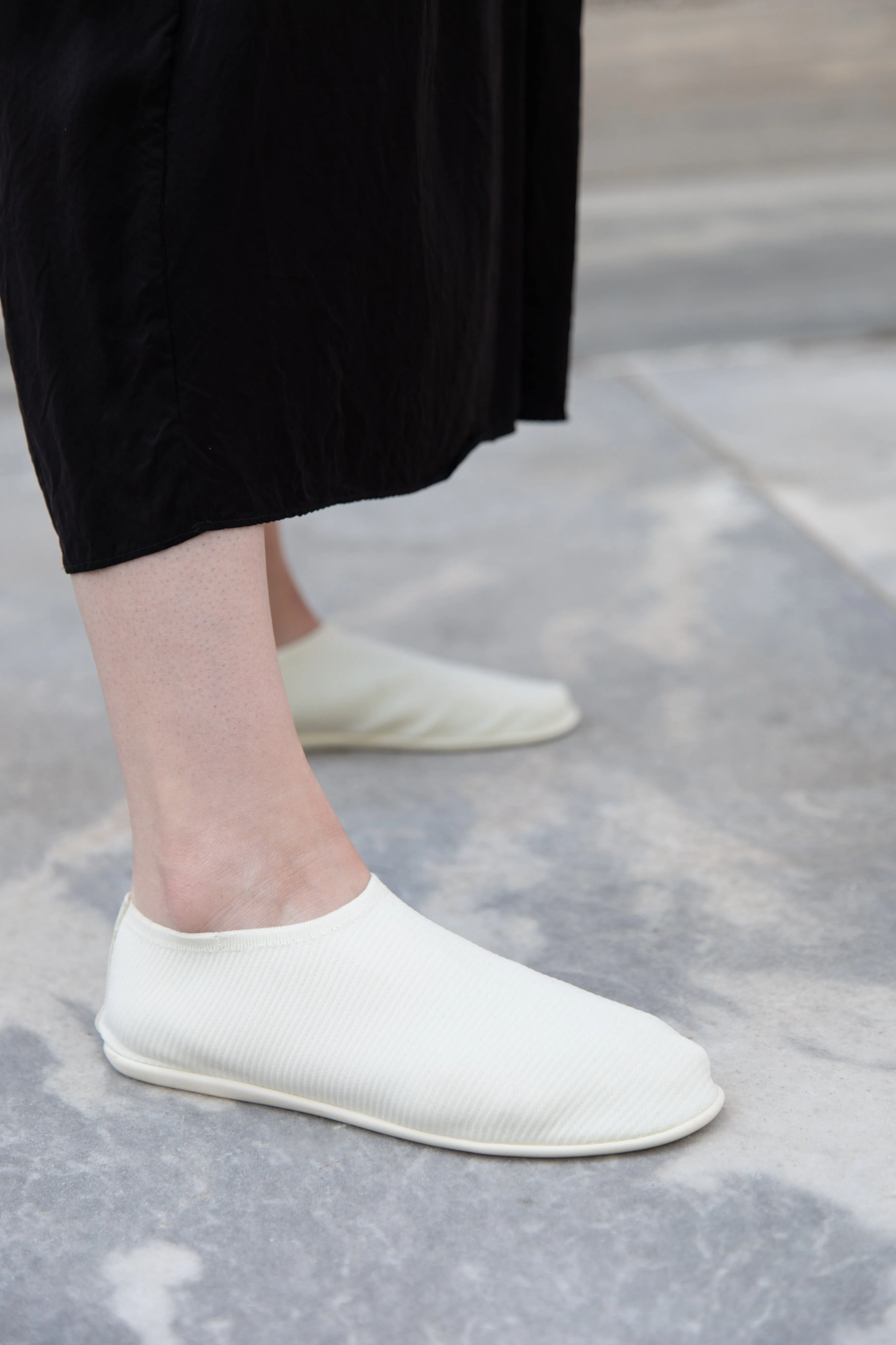 Softromaine | Flat in Tofu